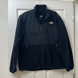 Men’s Retro Denali Jacket- The North Face- Black full zip fleece